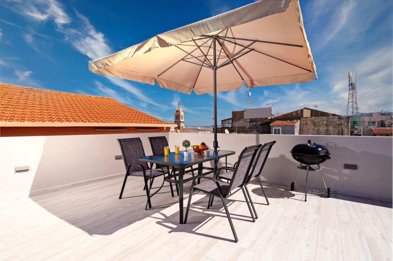 White & Gray Apartment Rethymno  ภายนอก รูปภาพ