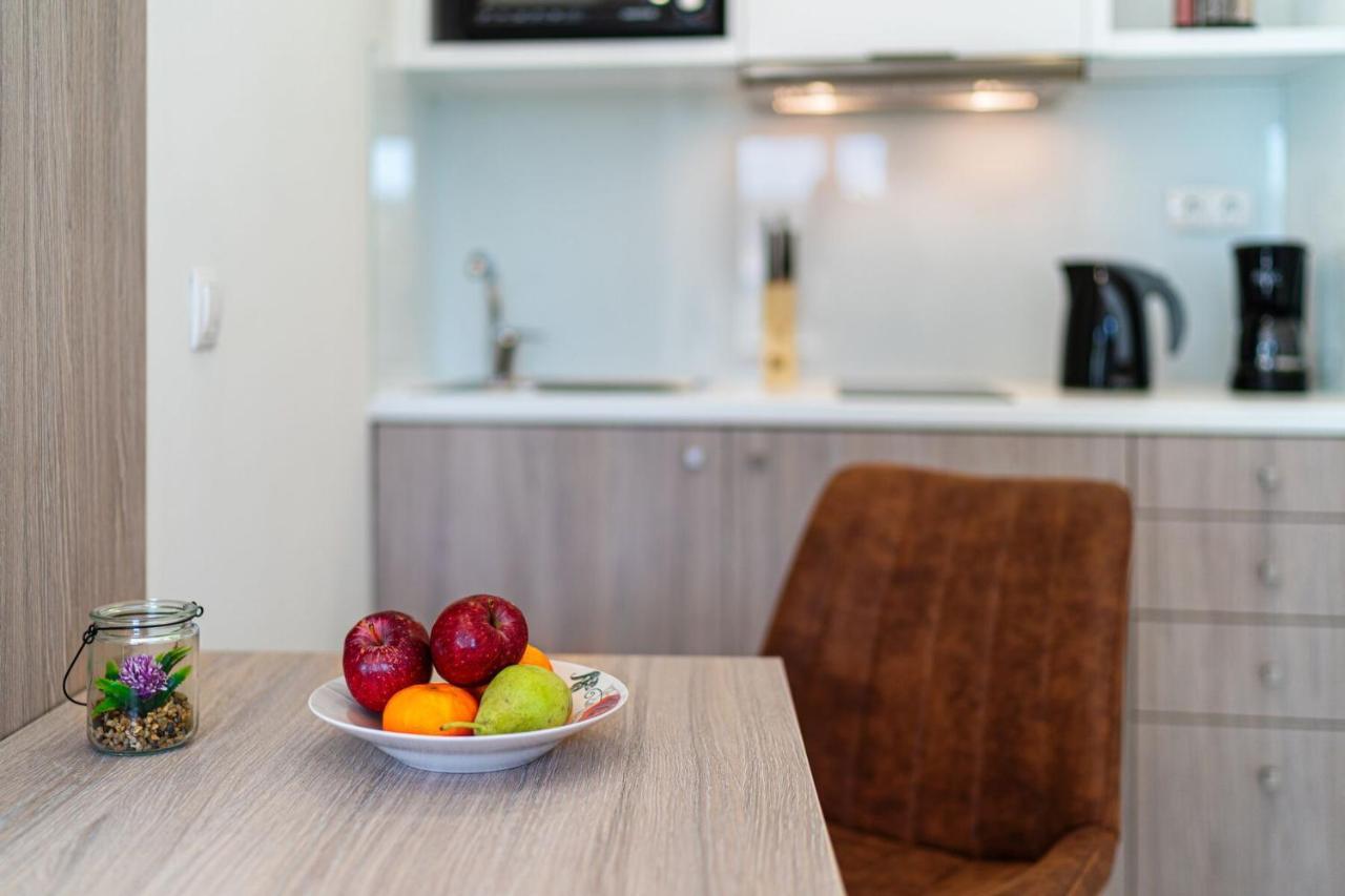 White & Gray Apartment Rethymno  ภายนอก รูปภาพ