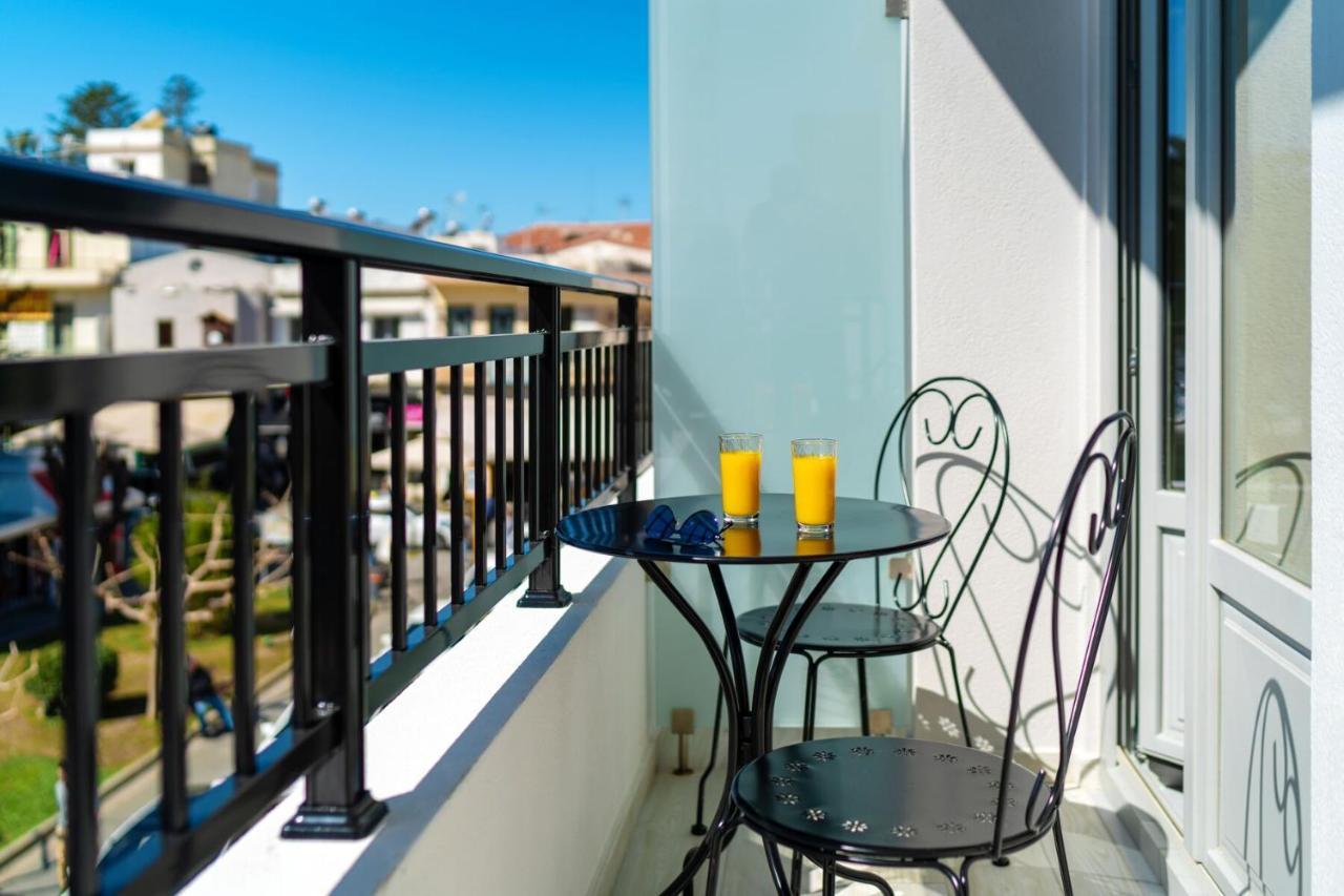 White & Gray Apartment Rethymno  ภายนอก รูปภาพ