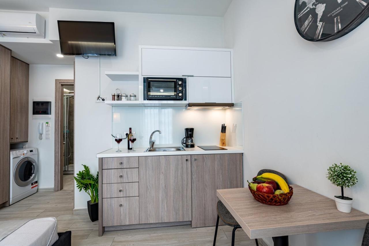 White & Gray Apartment Rethymno  ภายนอก รูปภาพ